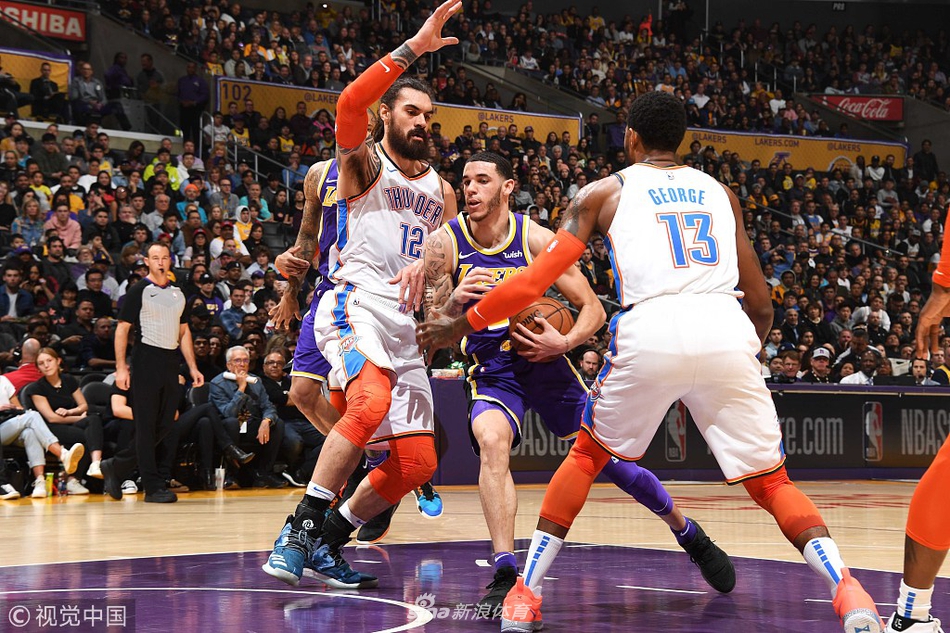 地完成了两 地完成了两