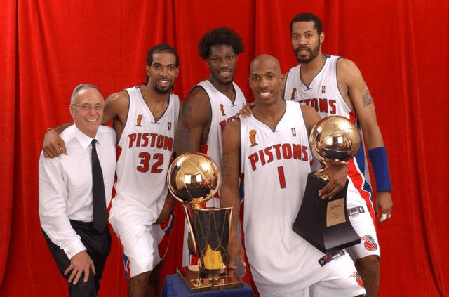 新疆队对福 新疆队对福