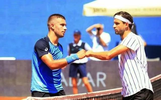 彭啸在上轮 彭啸在上轮